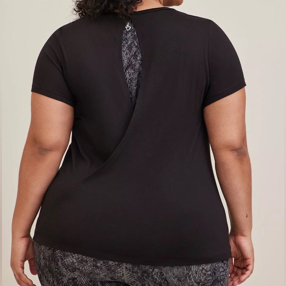 Torrid Performance Cotton Open Back Short Sleeve Active Tee Black Moon Size 1X - Picture 2 of 8